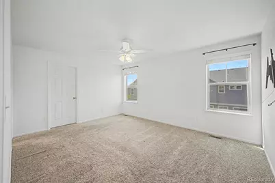 10537 Racine Way, Commerce City, CO 80022 - Photo 16