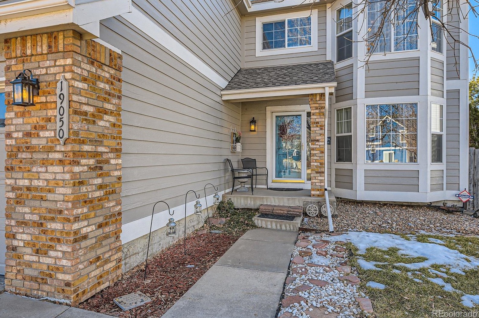 19050 Chenango Cir, Denver, CO 80015-4949