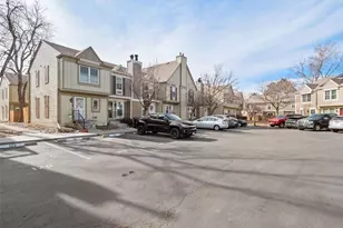 1811 S Quebec Way, Denver, CO 80231 - Photo 32