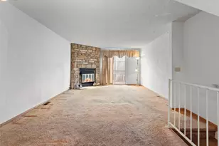 1811 S Quebec Way, Denver, CO 80231 - Photo 8