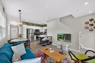 1067 Oak Cir, Denver, CO 80215 - Photo 4