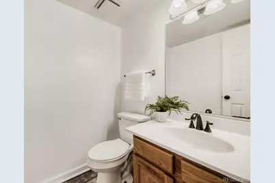 554 S Kittredge Way, Aurora, CO 80017 - Photo 12