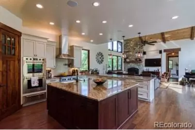 8855 W Bear Creek Drive, Lakewood, CO 80227 - Photo 2