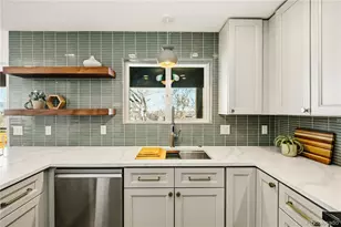 9 Rangeview Dr, Wheat Ridge, CO 80215 - Photo 2