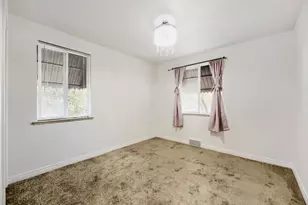 2551 W Arkansas Ave, Denver, CO 80219 - Photo 14