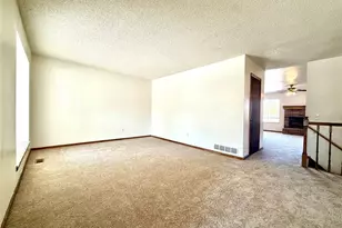 17449 E Asbury Cir, Aurora, CO 80013 - Photo 6