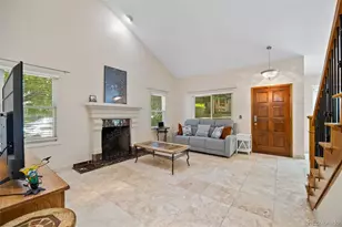 7617 S Cove Cir, Centennial, CO 80122 - Photo 4