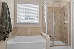 26050 E 1st Ave, Aurora, CO 80018 - Photo 32