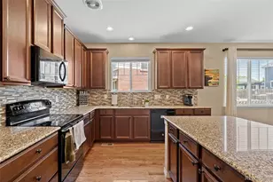 26050 E 1st Ave, Aurora, CO 80018 - Photo 20