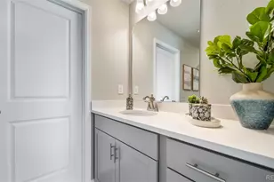 22421 E 46th Ave, Aurora, CO 80019 - Photo 24