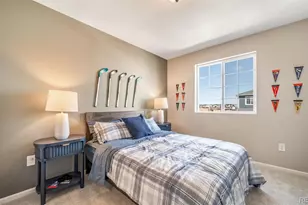 22421 E 46th Ave, Aurora, CO 80019 - Photo 20