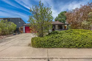 215 McKinley Dr, Bennett, CO 80102 - Photo 1