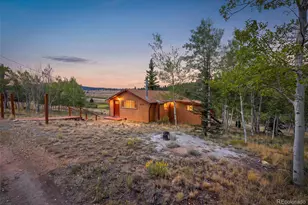 203 Strongbox Ct, Jefferson, CO 80456 - Photo 4