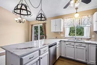661 S Jasper Street, Aurora, CO 80017 - Photo 4