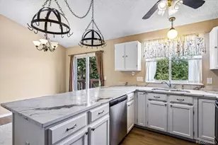 661 S Jasper St, Aurora, CO 80017 - Photo 4