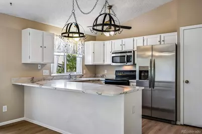 661 S Jasper Street, Aurora, CO 80017 - Photo 2