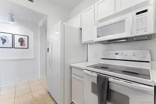 1521 Vine St, Denver, CO 80206 - Photo 12