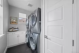 8659 E 54th Ave, Denver, CO 80238 - Photo 36