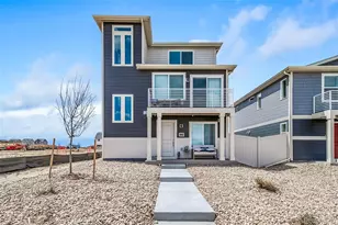 46562 Gold Pr Dr, Bennett, CO 80102 - Photo 1