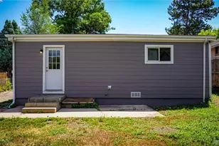 909 Meade St, Denver, CO 80204 - Photo 6