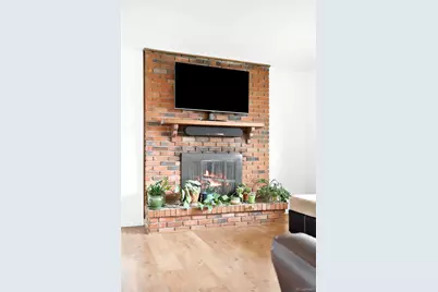 16010 E 11th Avenue, Aurora, CO 80011 - Photo 6