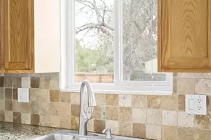 16010 E 11th Ave, Aurora, CO 80011 - Photo 10