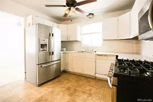 7493 Raritan St, Denver, CO 80221 - Photo 8
