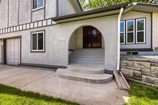 8874 W Harvard Dr, Lakewood, CO 80227 - Photo 2