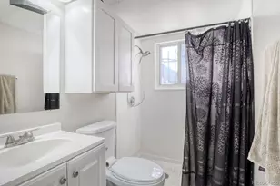 5303 Elkhart, Denver, CO 80239 - Photo 22