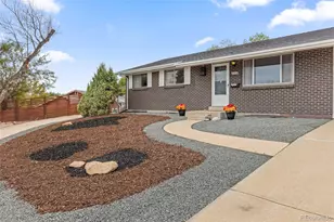 8103 Conifer Rd, Denver, CO 80221 - Photo 6