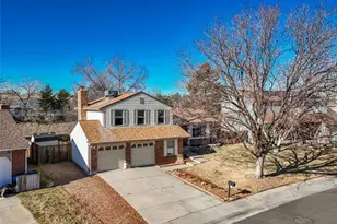 1121 S Joplin St, Aurora, CO 80017 - Photo 2