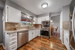 1121 S Joplin St, Aurora, CO 80017 - Photo 10