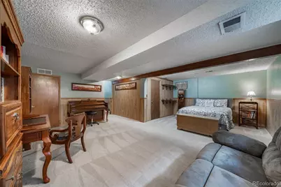 1121 S Joplin Street, Aurora, CO 80017 - Photo 24