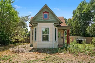 11 17th Ave, Longmont, CO 80501 - Photo 2