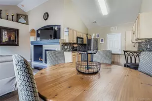 22560 E Ontario Dr #204, Aurora, CO 80016 - Photo 8