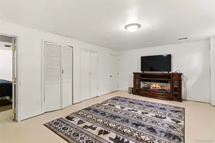 8651 E Amherst Dr, Denver, CO 80231 - Photo 18