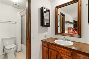8651 E Amherst Dr, Denver, CO 80231 - Photo 14