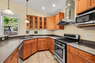 2935 S Clermont Dr, Denver, CO 80222 - Photo 10