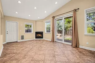 2935 S Clermont Dr, Denver, CO 80222 - Photo 6