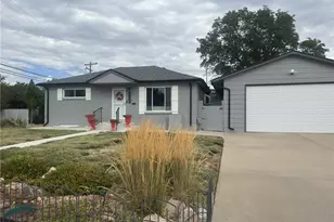 2021 E 112th Pl, Denver, CO 80233 - Photo 2