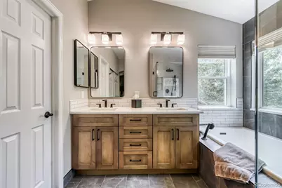 10283 Bentwood Lane, Littleton, CO 80126 - Photo 18