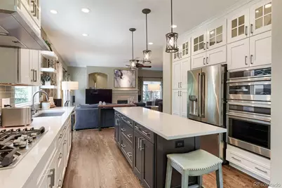 10283 Bentwood Lane, Littleton, CO 80126 - Photo 8