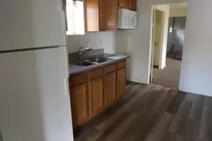 935 Walnut St, Brighton, CO 80601 - Photo 4