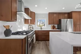 5366 W Portland Dr, Littleton, CO 80128 - Photo 10