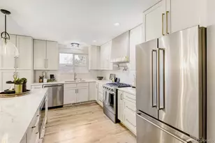 3111 S Holly Pl, Denver, CO 80222 - Photo 14