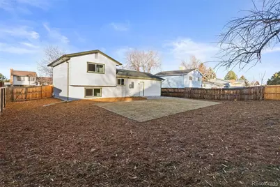 1558 S Laredo Court, Aurora, CO 80017 - Photo 24