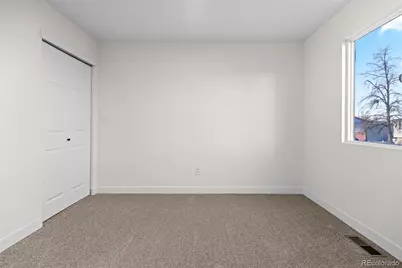 1558 S Laredo Court, Aurora, CO 80017 - Photo 16