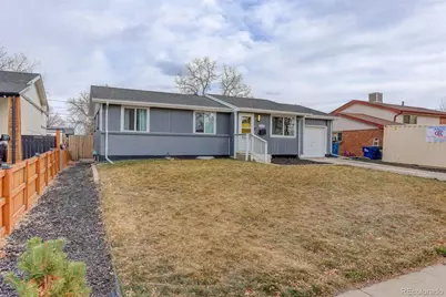 3222 Blackhawk Circle, Aurora, CO 80011 - Photo 4