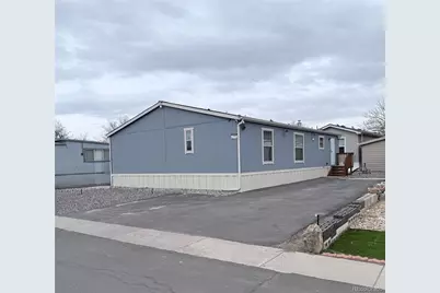 1790 Eisenhower Way, Aurora, CO 80011 - Photo 2