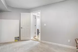 790 N Clarkson St, Denver, CO 80218 - Photo 16